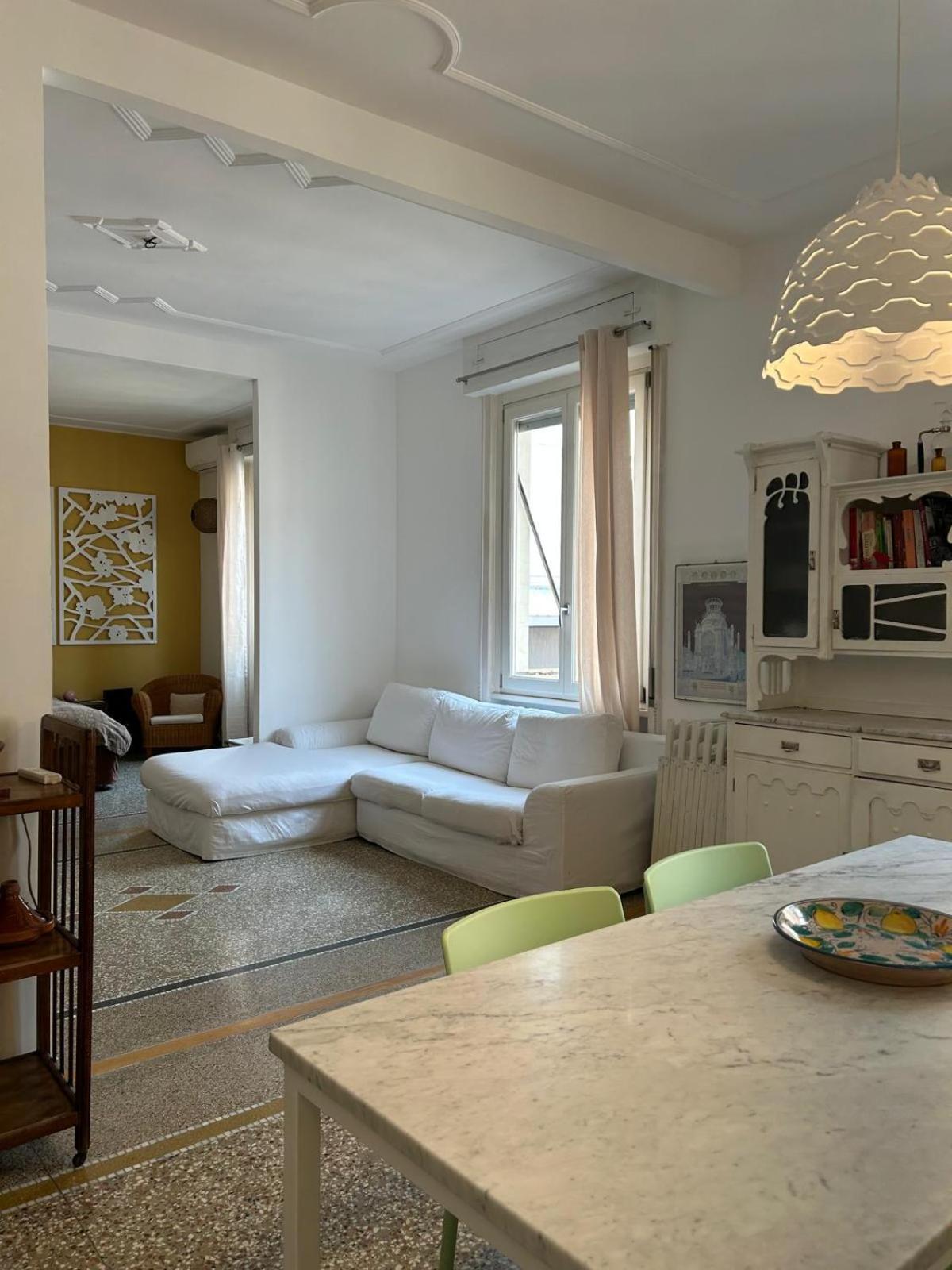 Our In - Via Machiavelli Rom
